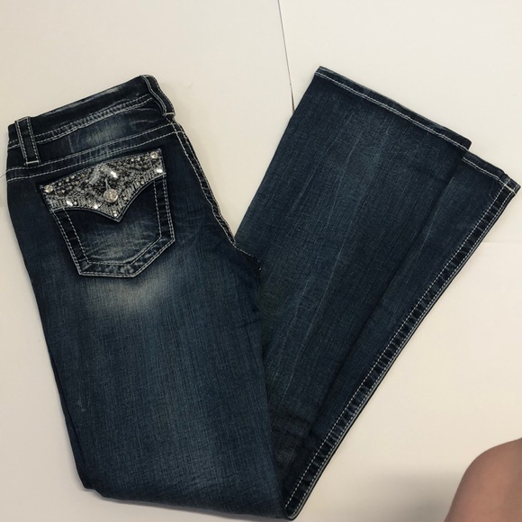 NWT!! Miss Me Jeans π - Picture 4 of 7